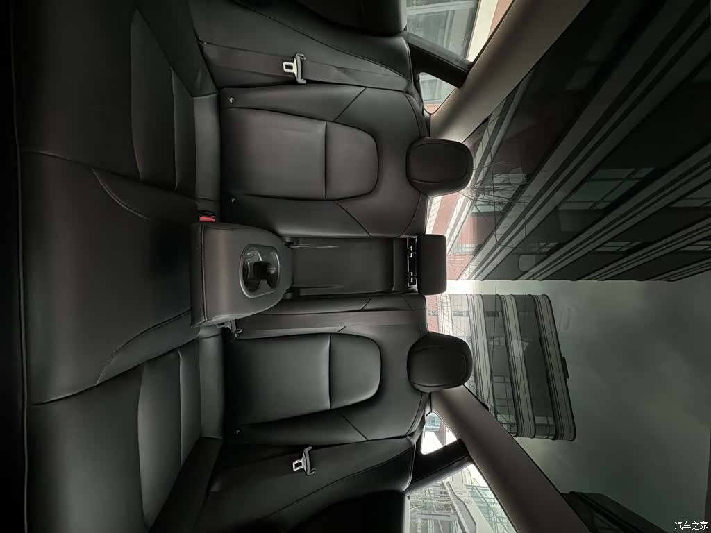 Tesla Model 3, 2020 8