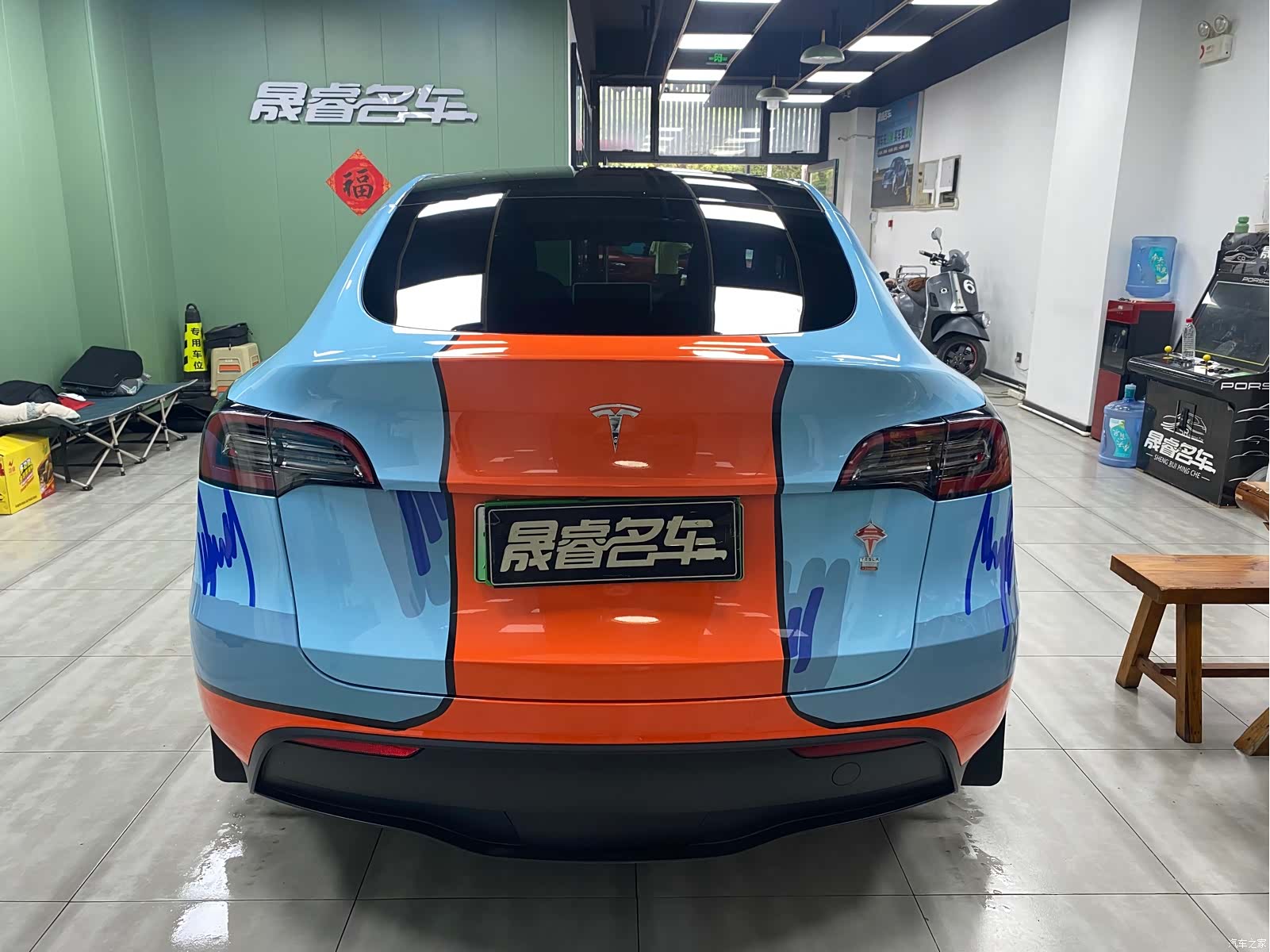 Tesla Model Y, 2021 4