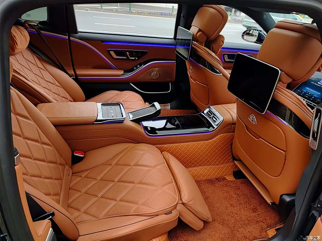 Maybach S-Class, 2022 10