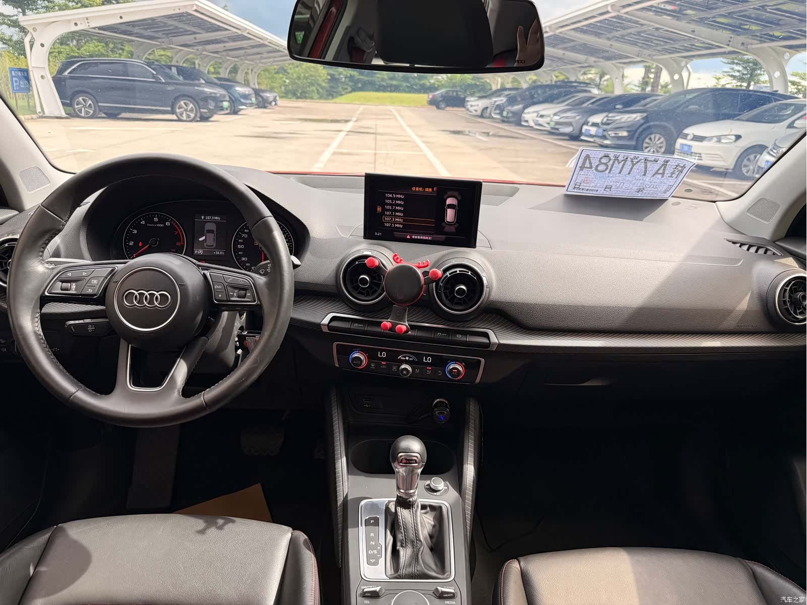 Audi Q2L, 2018 7