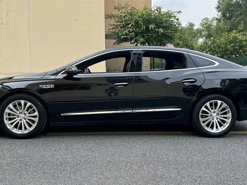 Buick Lacrosse