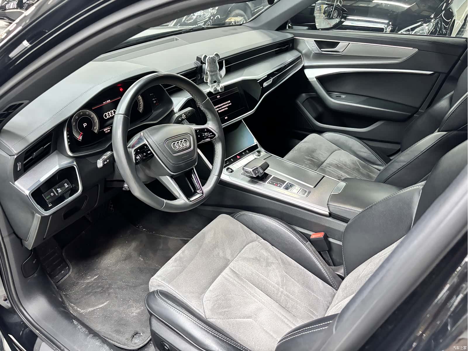 Audi A6L, 2023 4