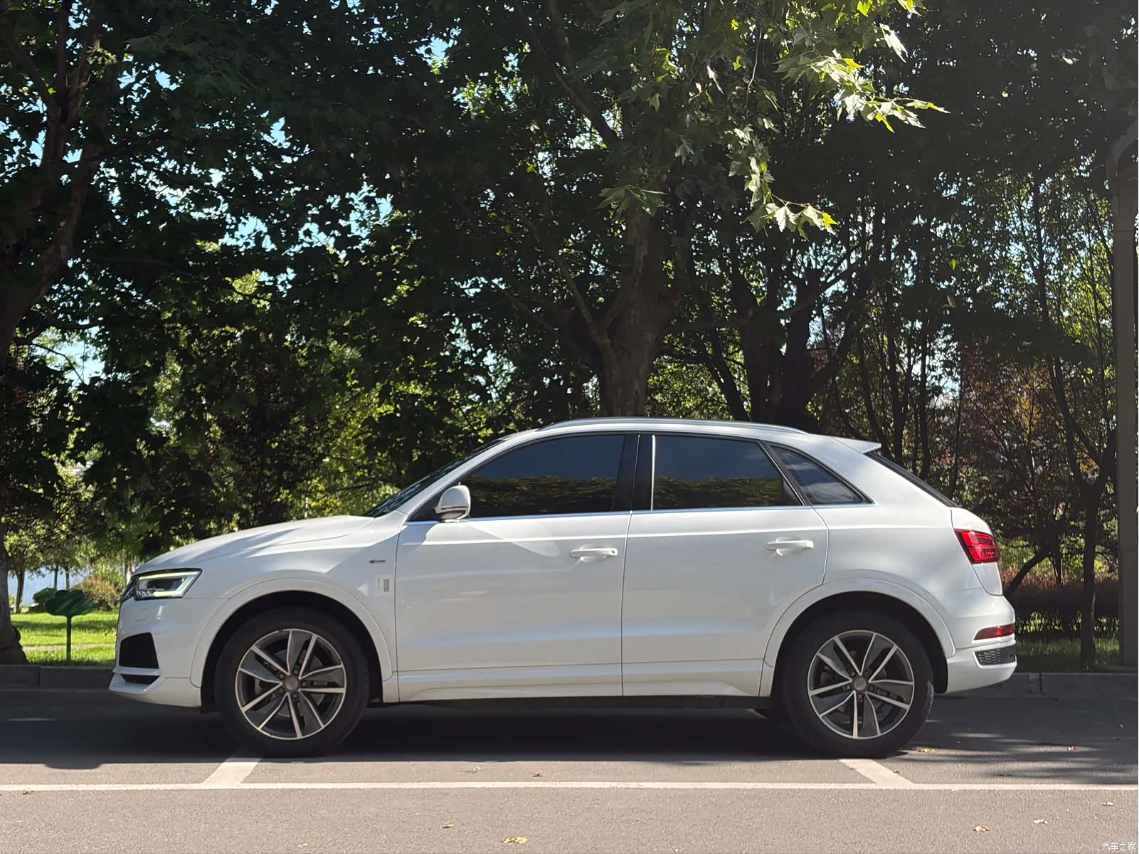 Audi Q3, 2018 9