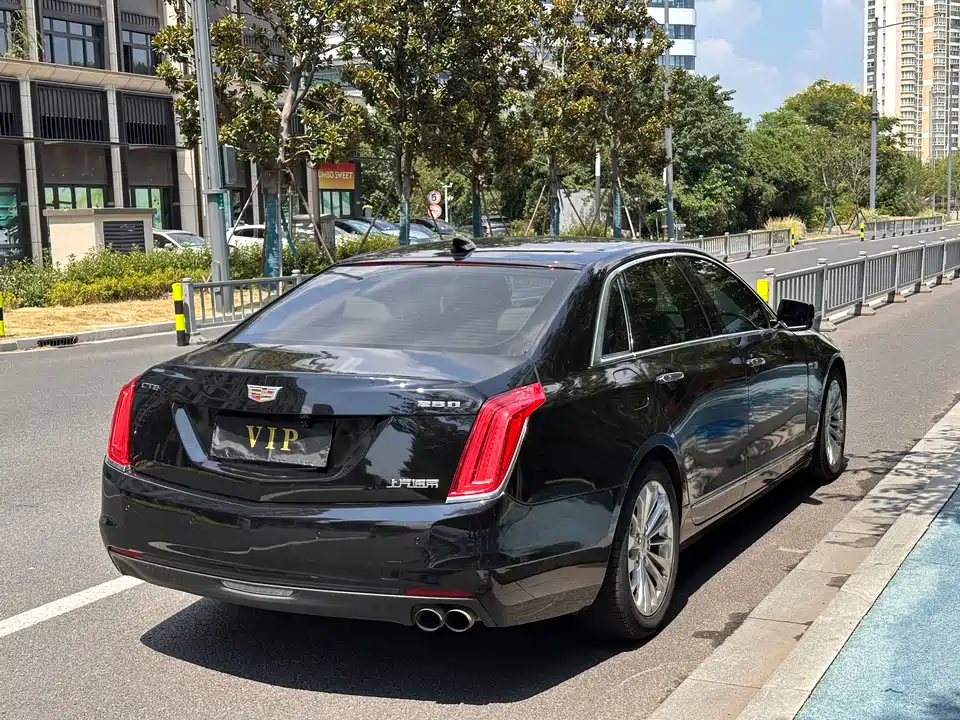 Cadillac CT6