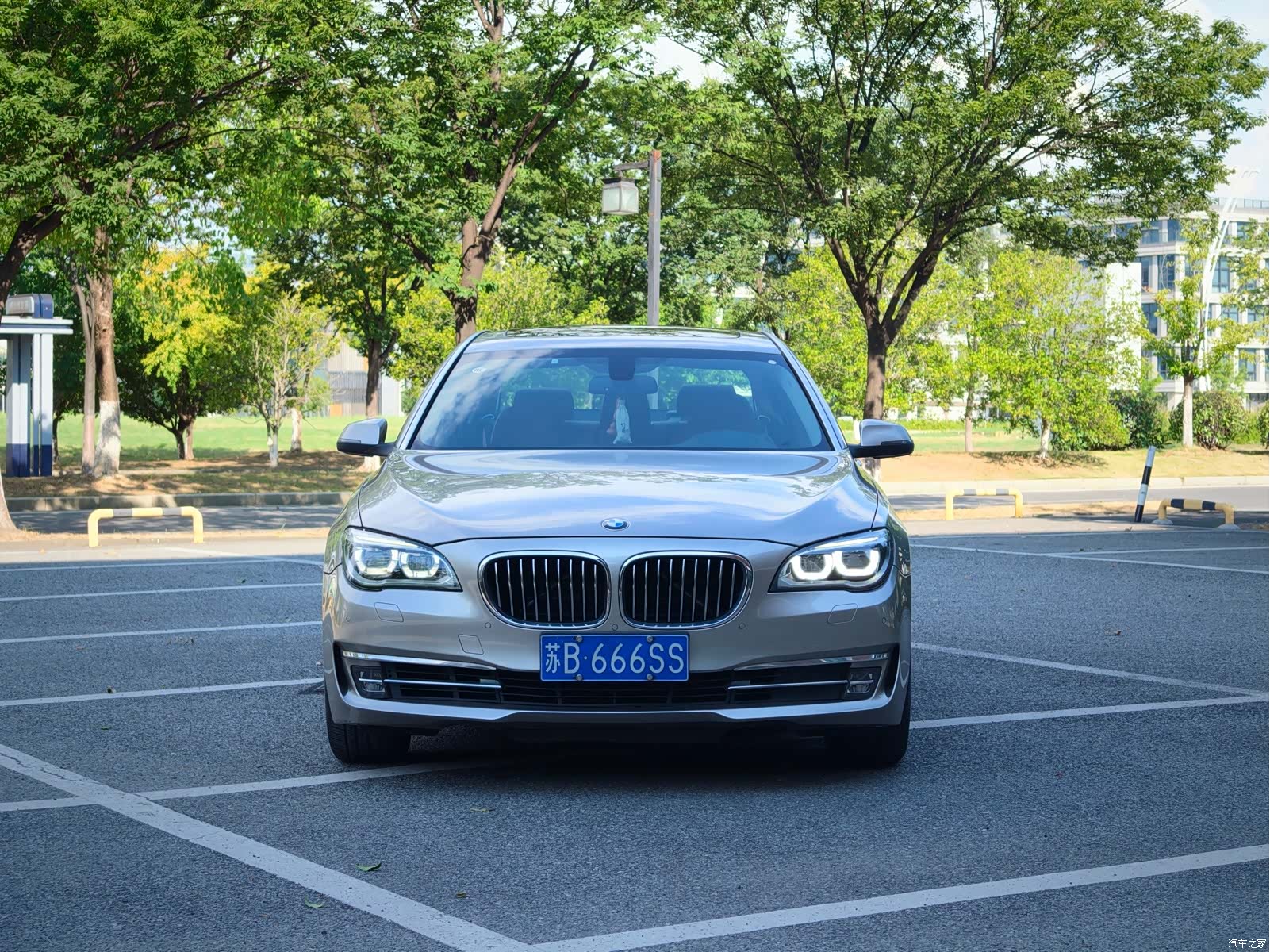 BMW 7 Series, 2014 2