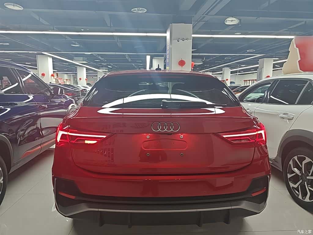 Audi Q3, 2021 6
