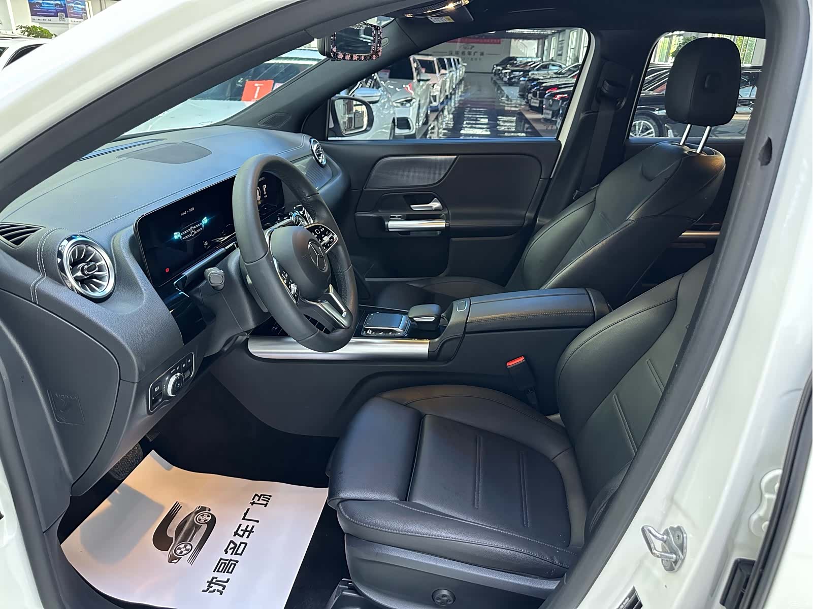 Mercedes-Benz GLA, 2022 4