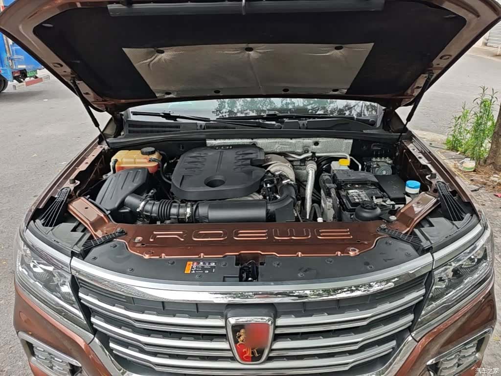 Roewe RX8, 2018 16