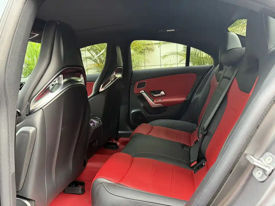 Mercedes-Benz CLA AMG