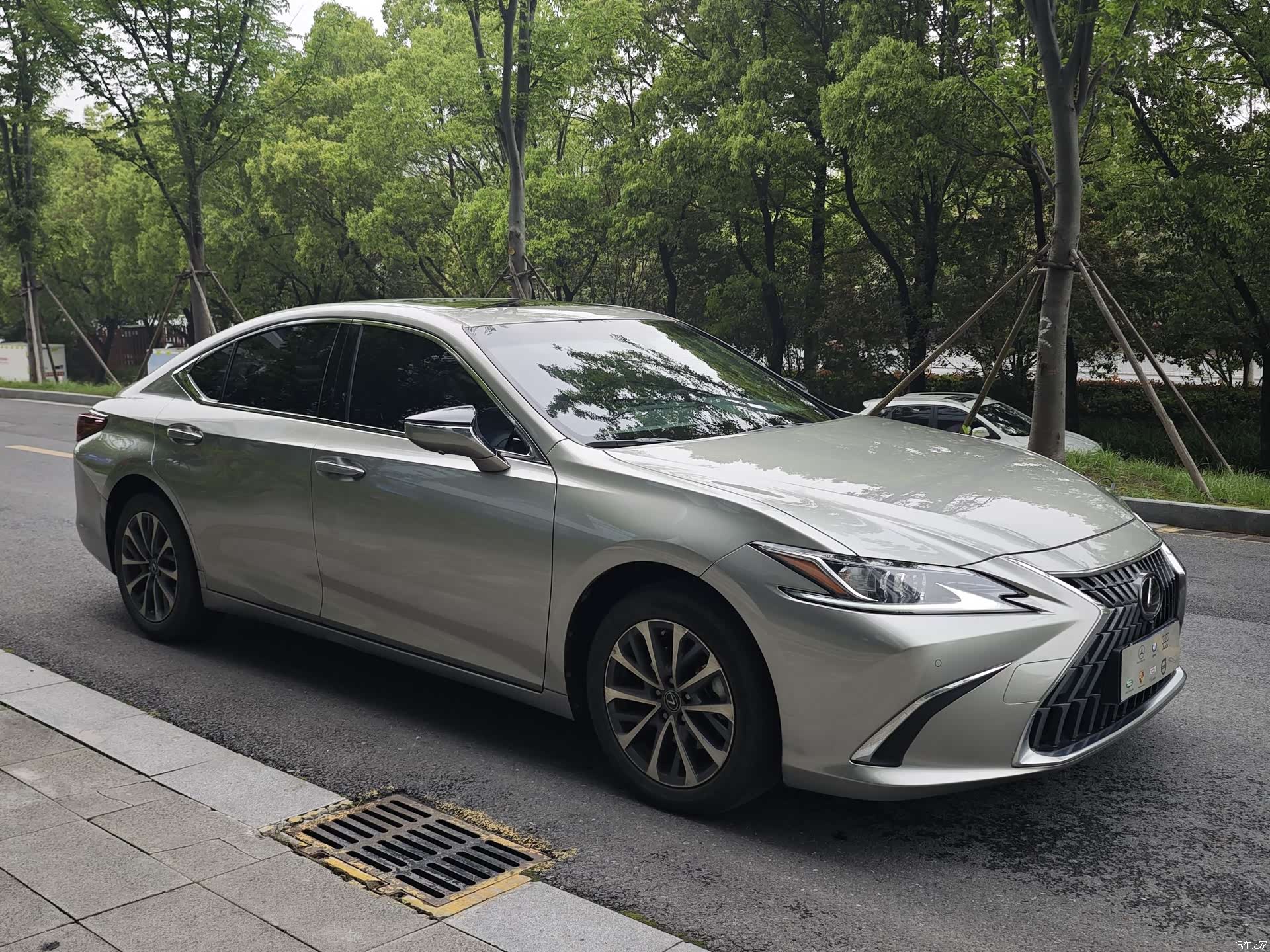 Lexus ES, 2024 2