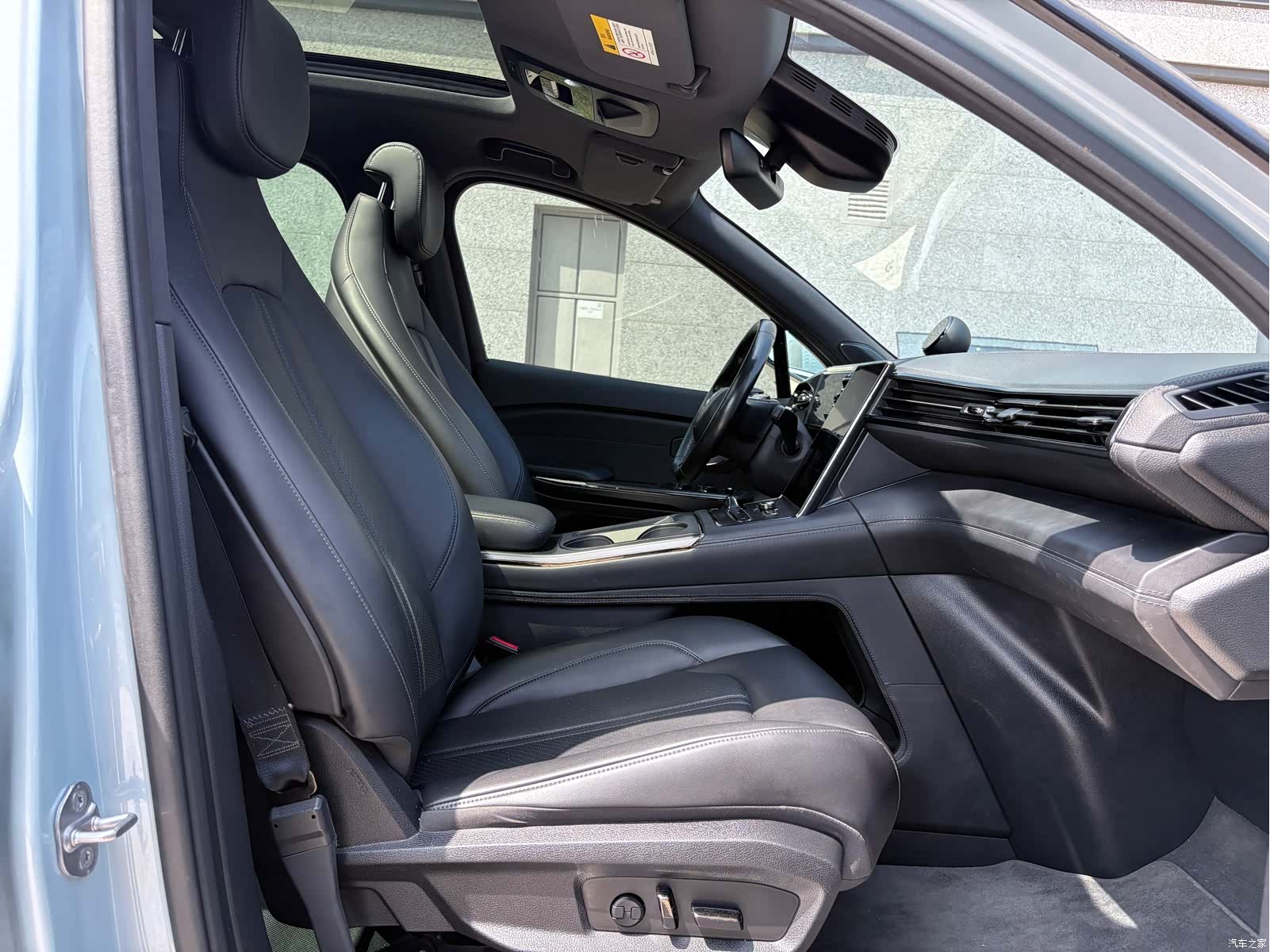 NIO ES6, 2022 10
