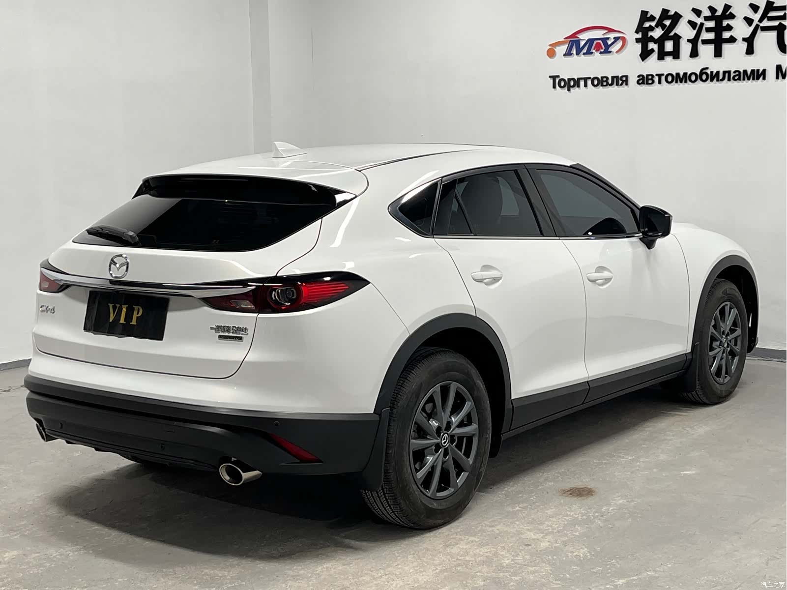 Mazda CX-4, 2023 4