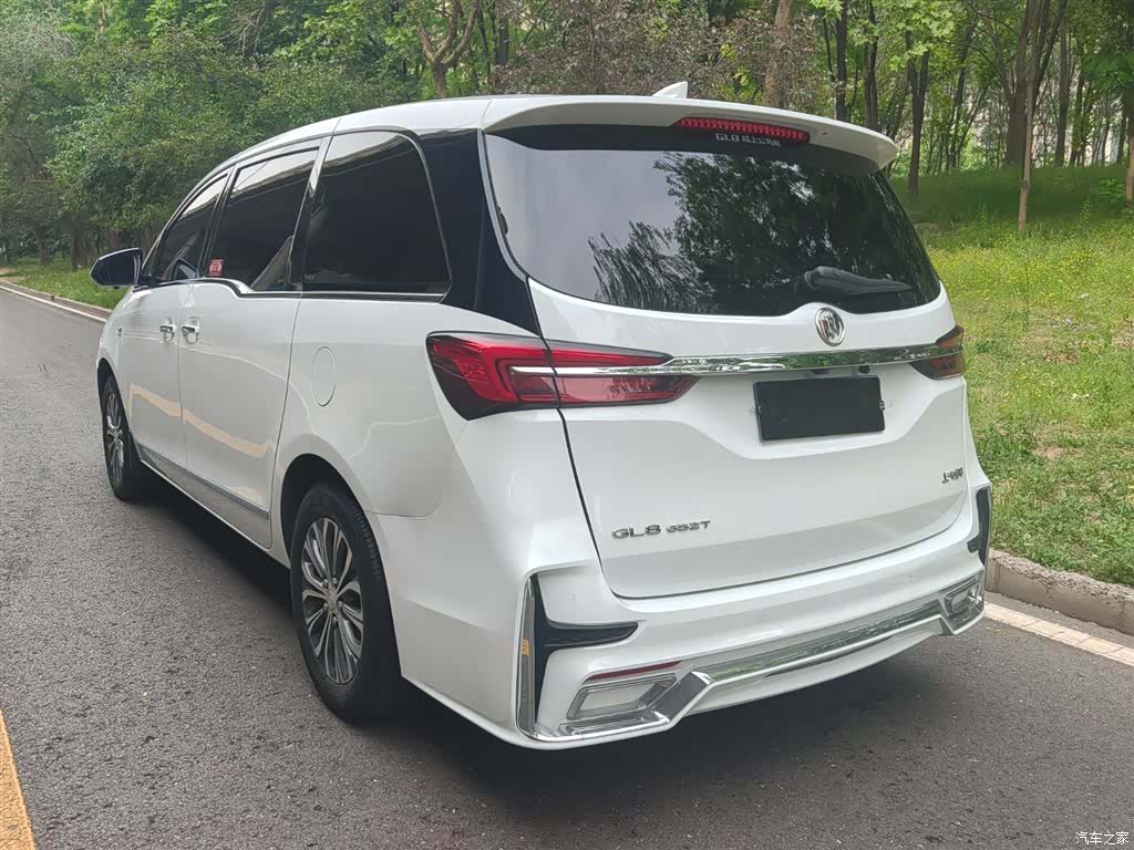 Buick GL8, 2021 4