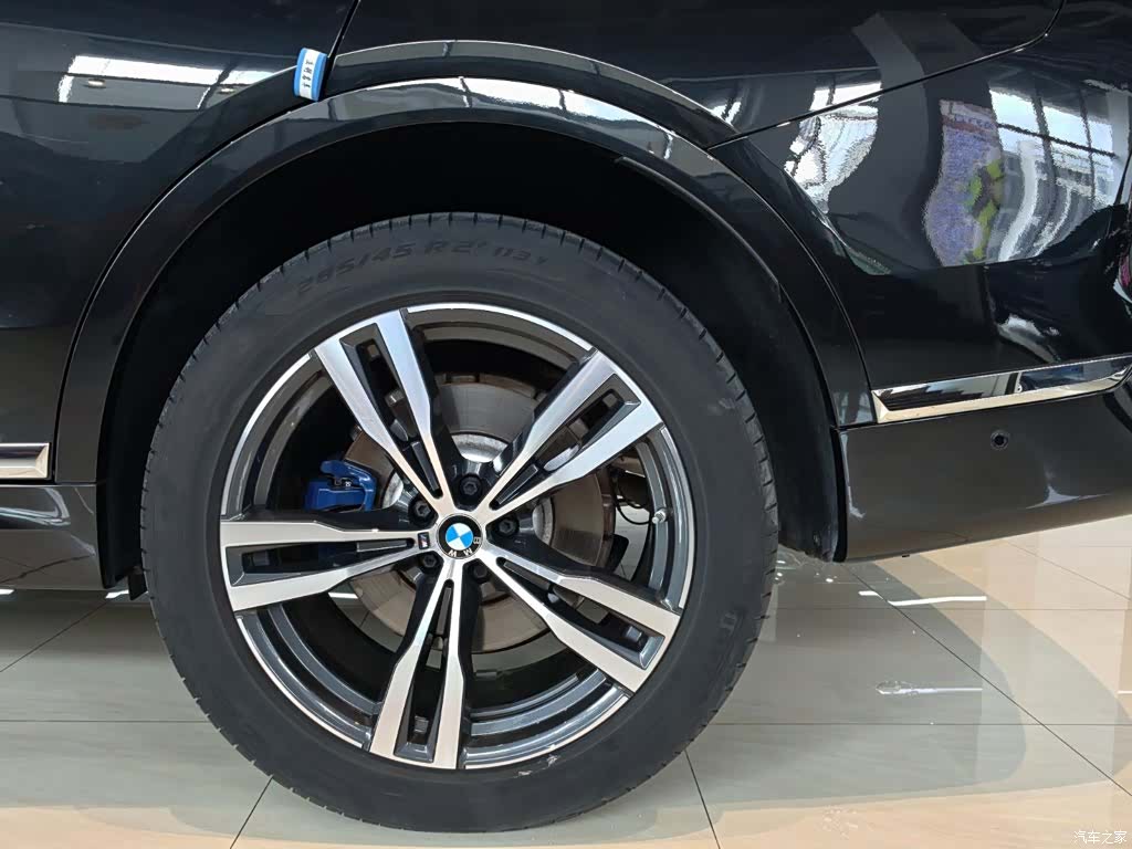 BMW X7, 2023 8