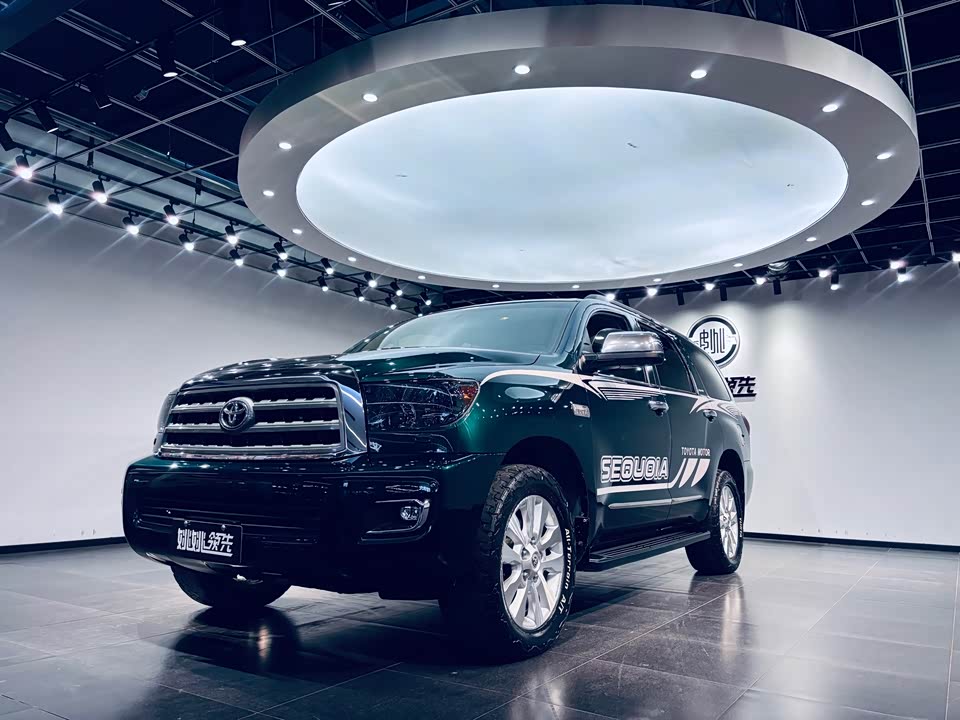 Toyota Sequoia