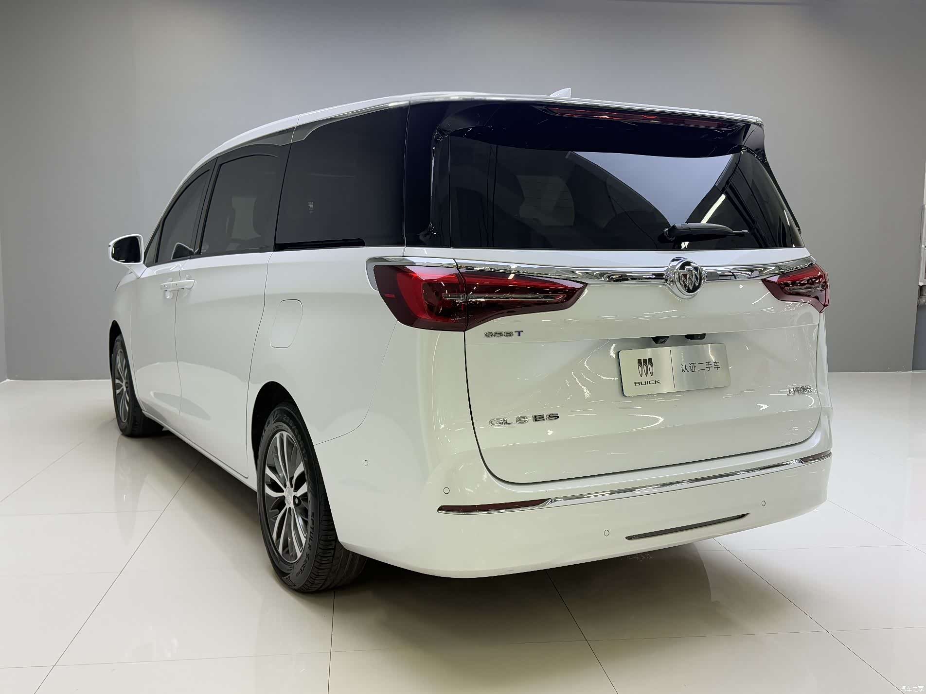 Buick GL8, 2022 все фото
