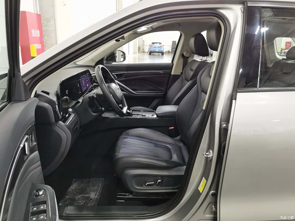 Bestune T55, 2022 10