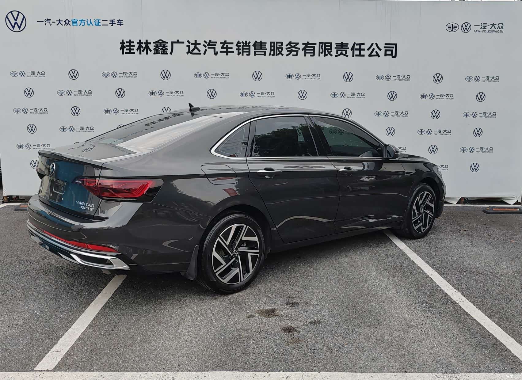 Volkswagen Sagitar, 2022 4