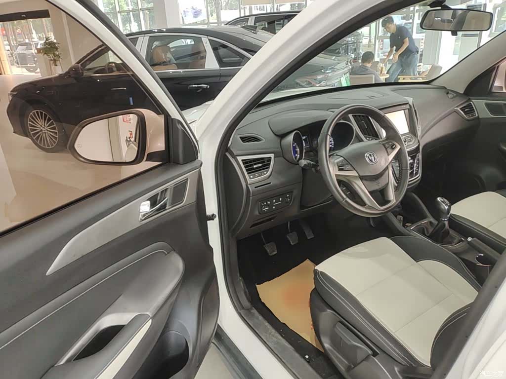 Changan CS35, 2017 16