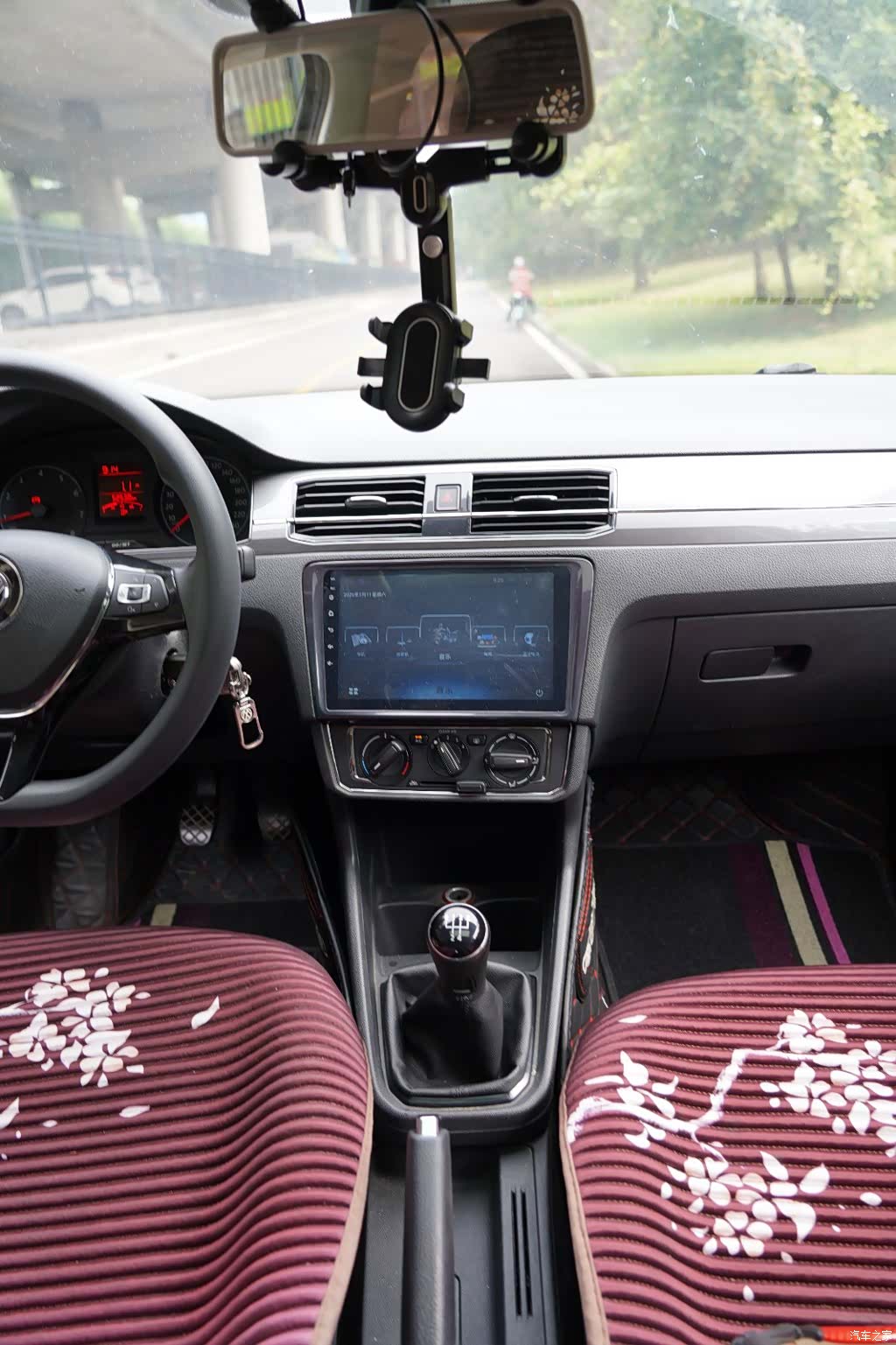 Volkswagen Santana, 2017 8