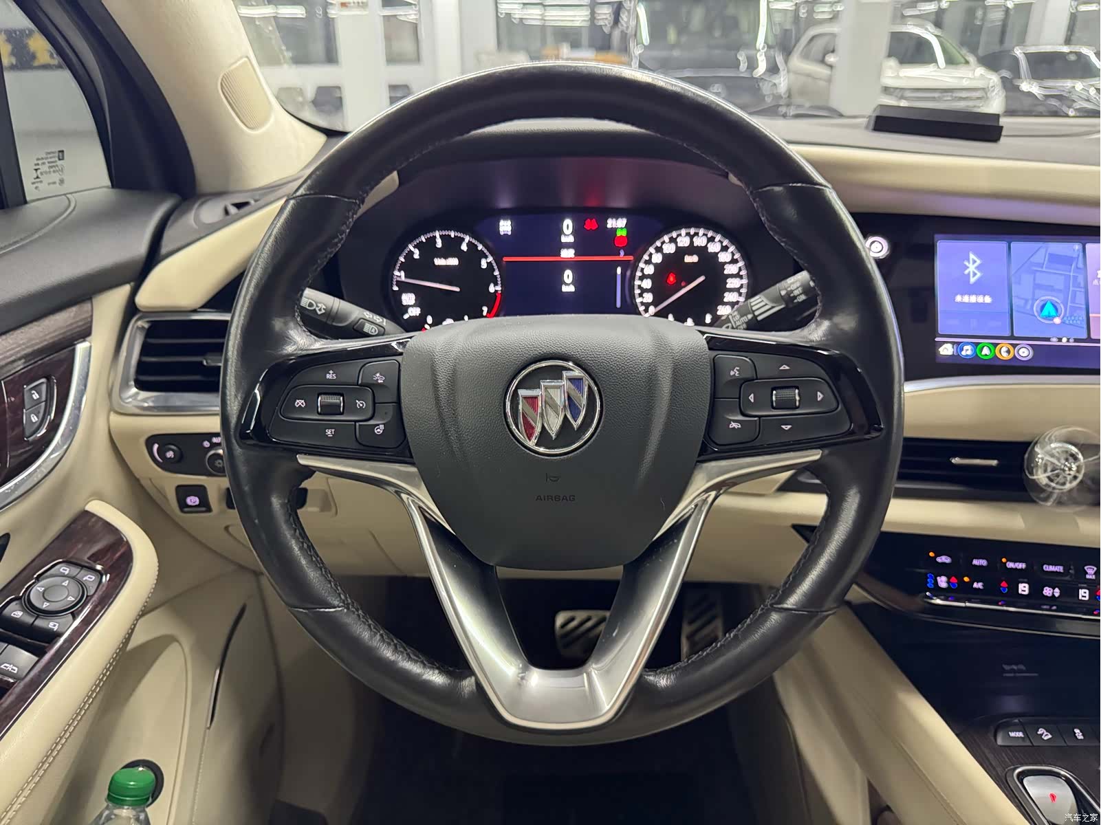 Buick Enclave, 2020 13