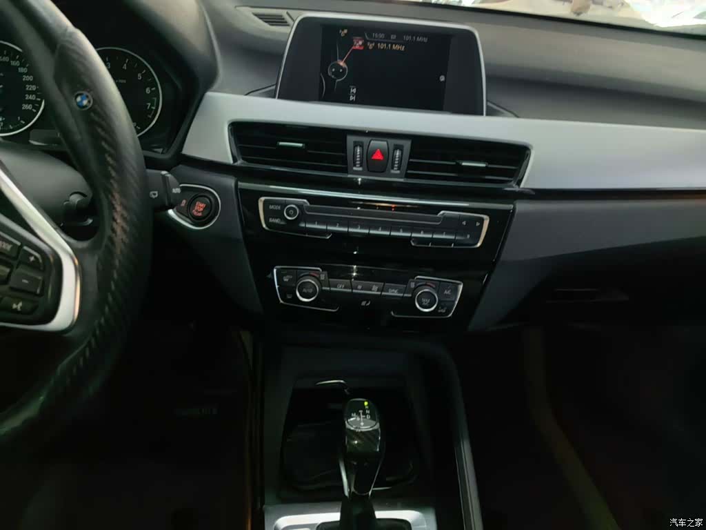 BMW X1, 2017 13