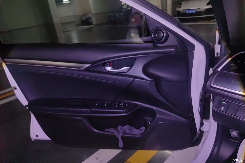 Honda Civic, 2018 7