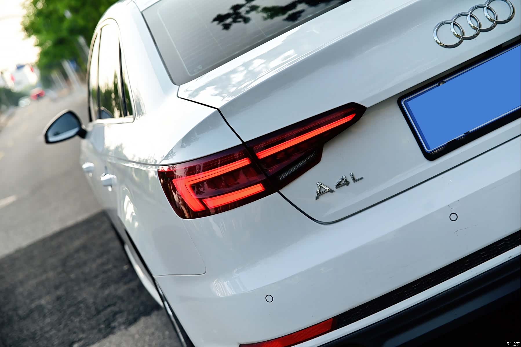 Audi A4L, 2018 6