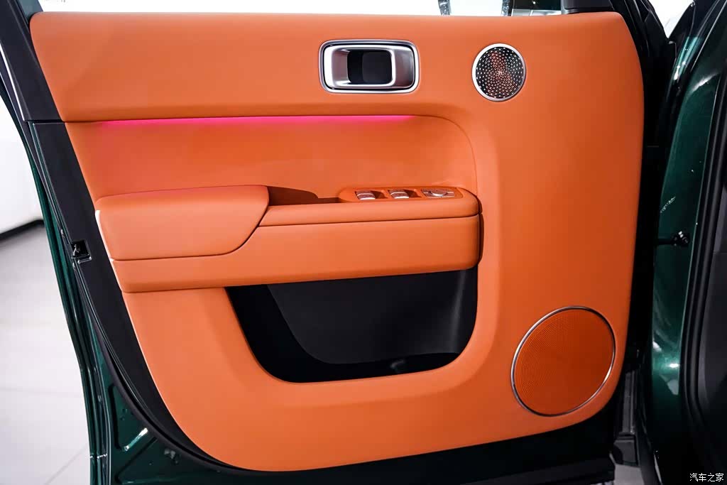 Li Auto L8, 2025 17
