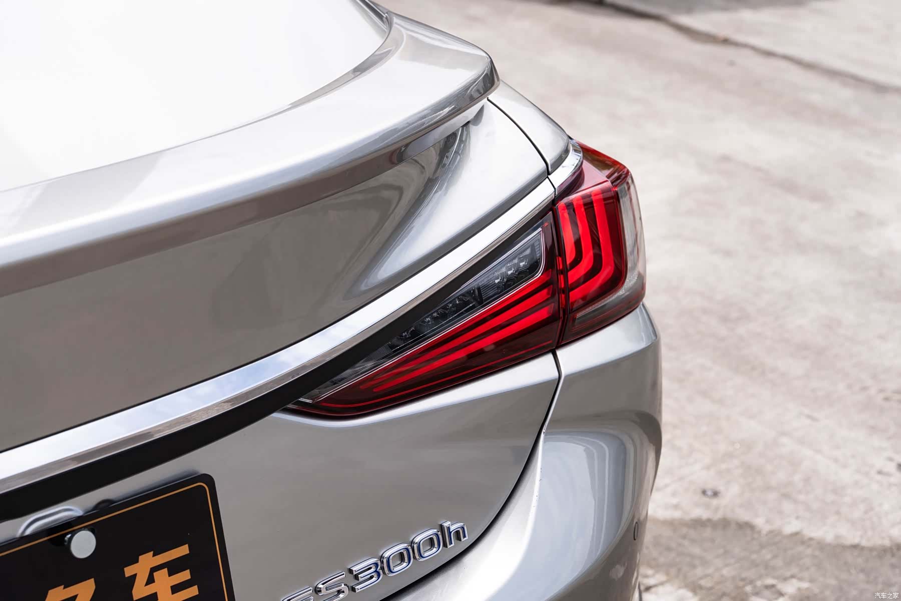 Lexus ES, 2018 7
