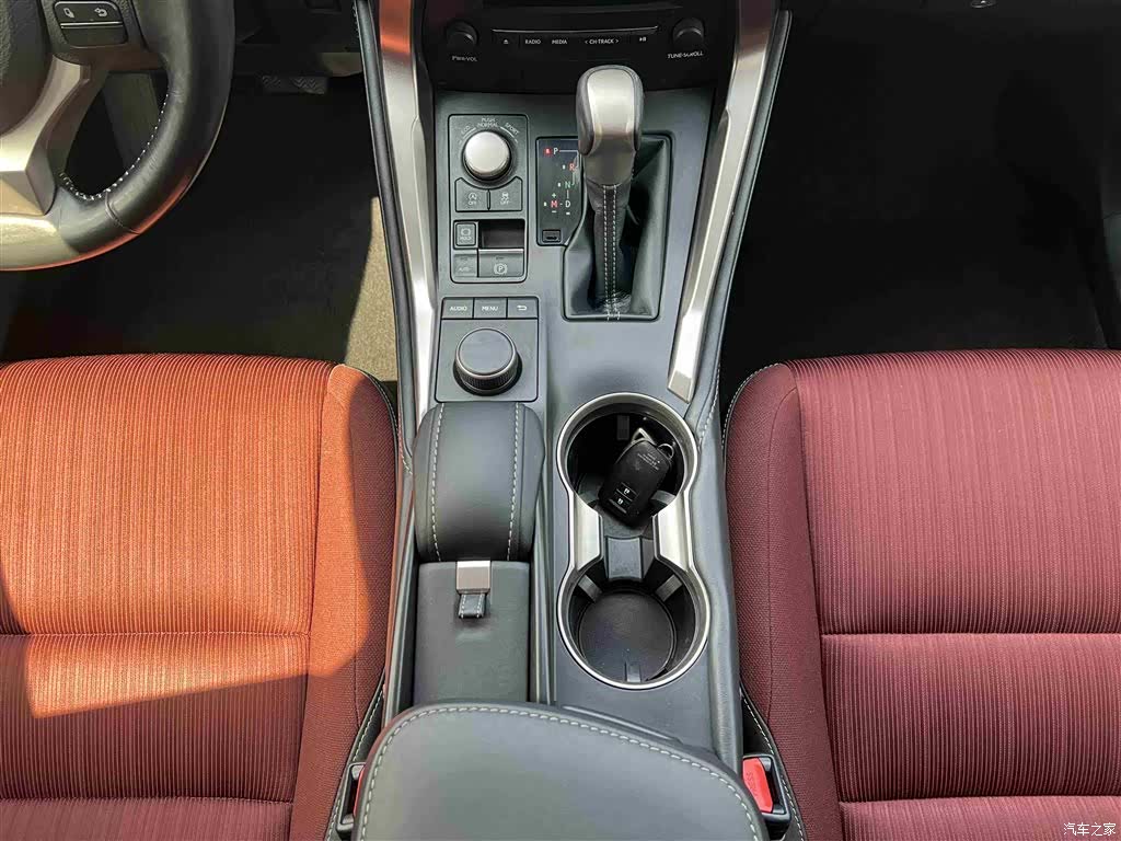 Lexus NX, 2017 20