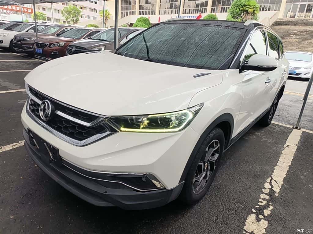 DongFeng AX7, 2018 1