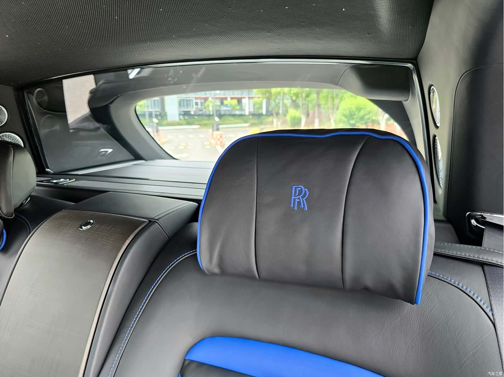 Rolls-Royce Cullinan, 2021 11