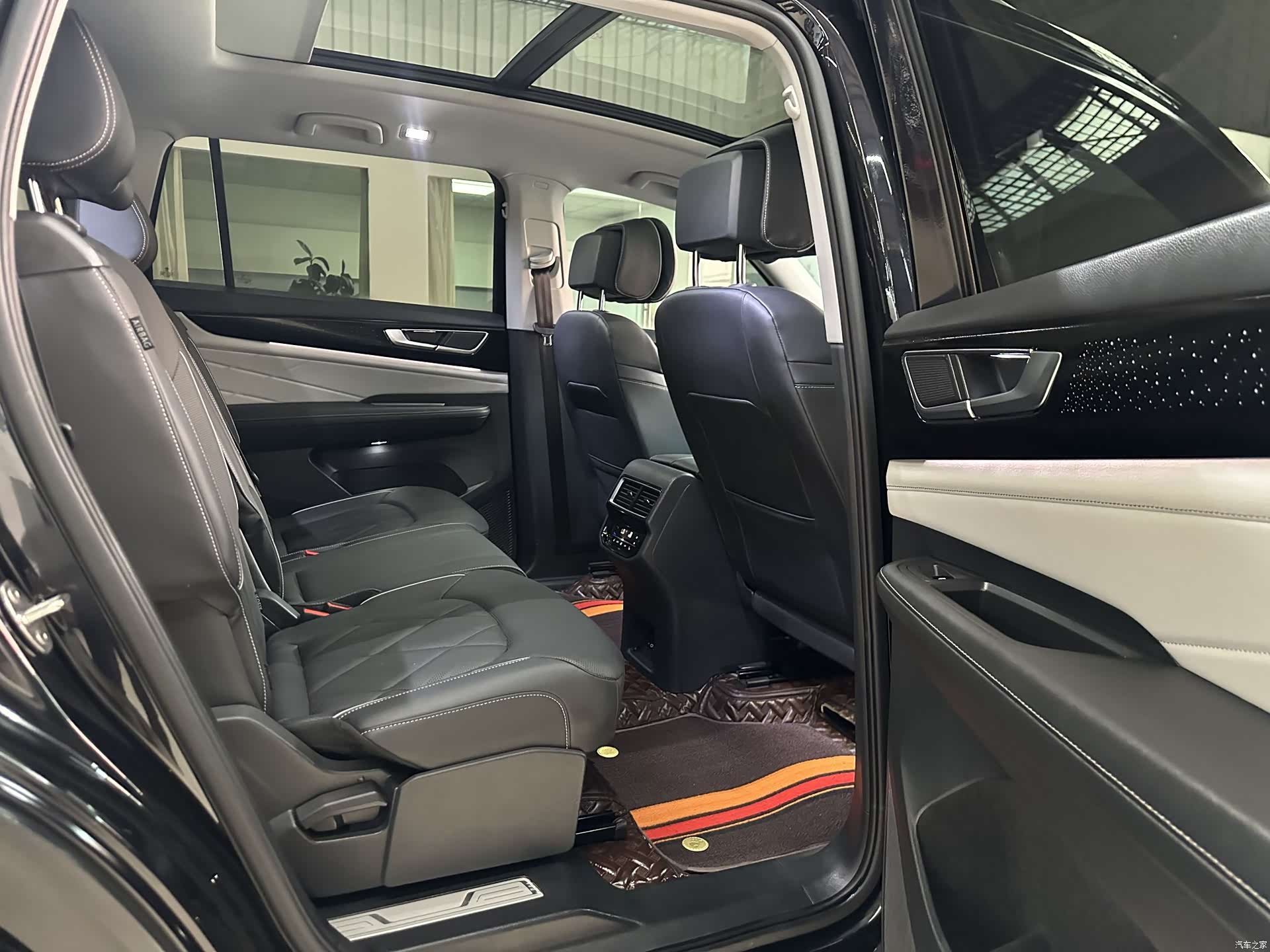 Volkswagen Teramont, 2023 7