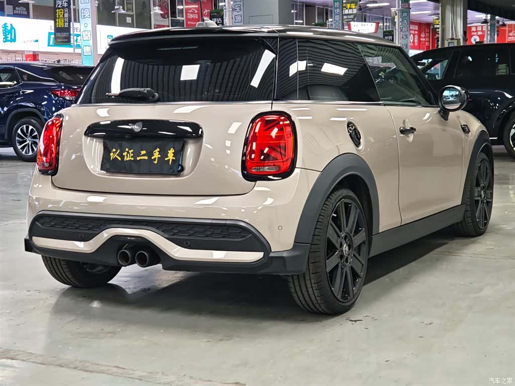 Mini Cooper, 2023 все фото