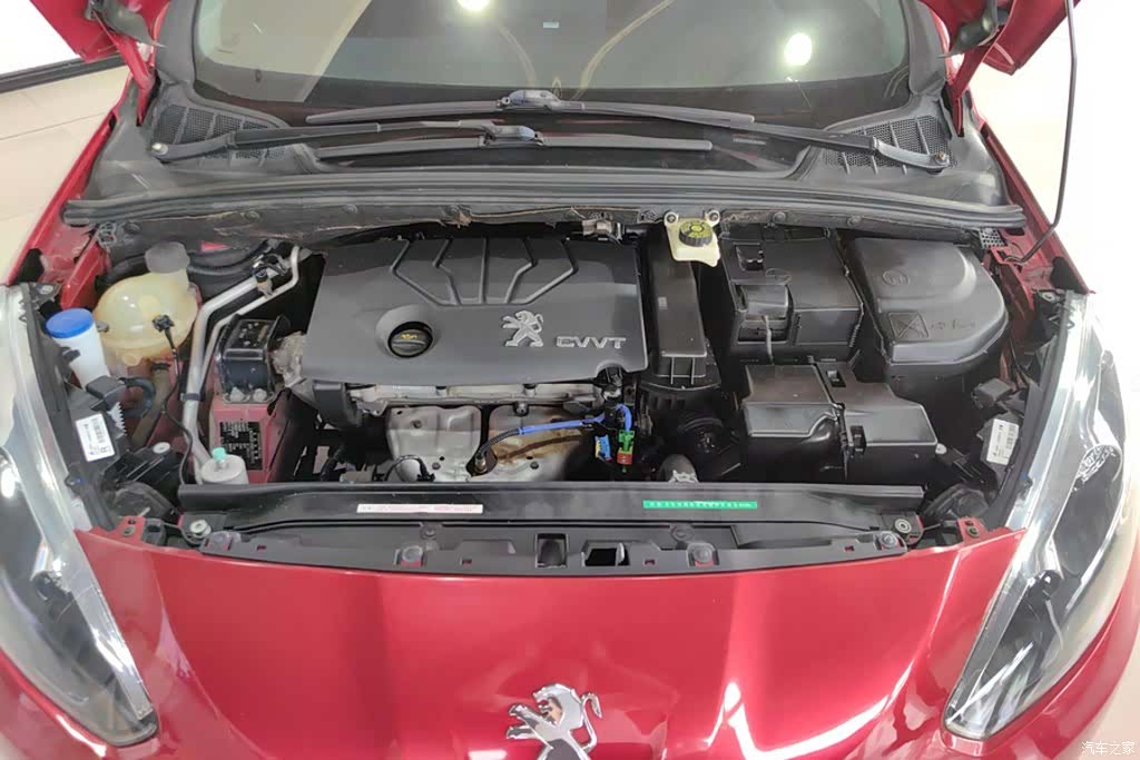 Peugeot 308, 2014 10