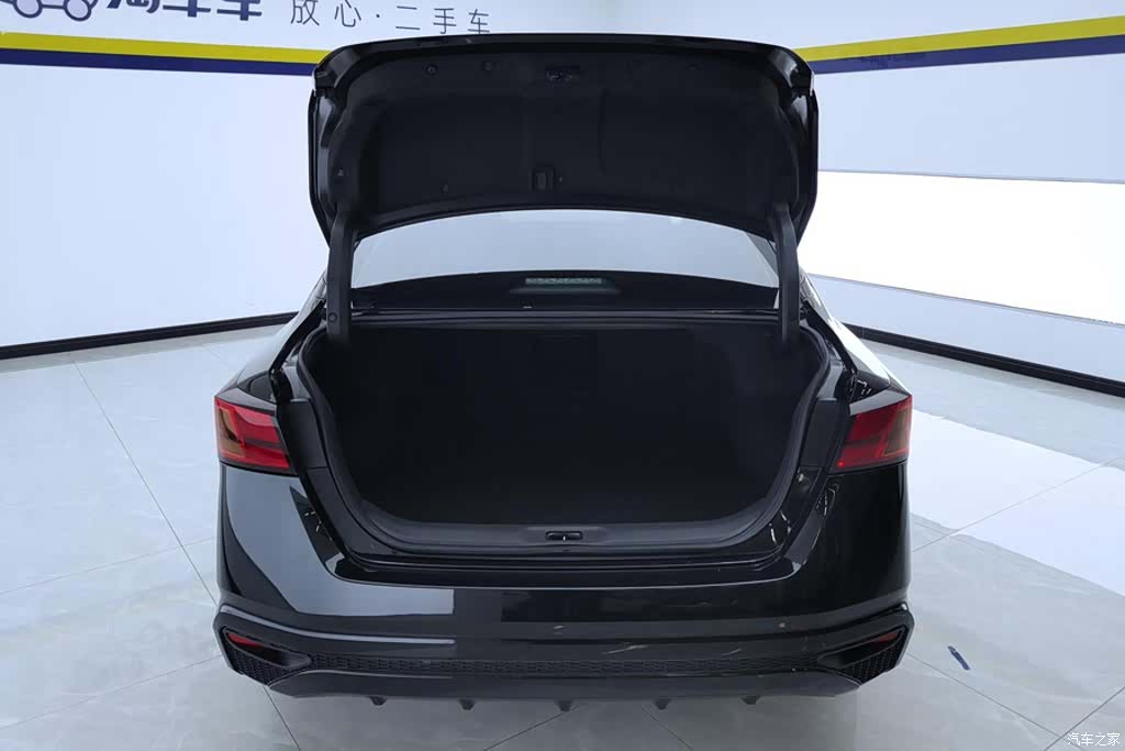 Nissan Teana, 2021 4