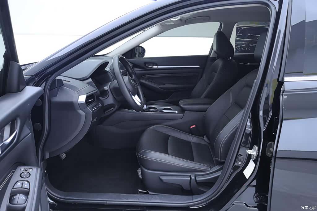 Nissan Teana, 2021 9