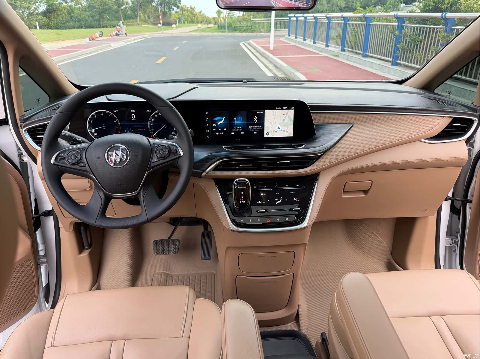 Buick GL8, 2020 11