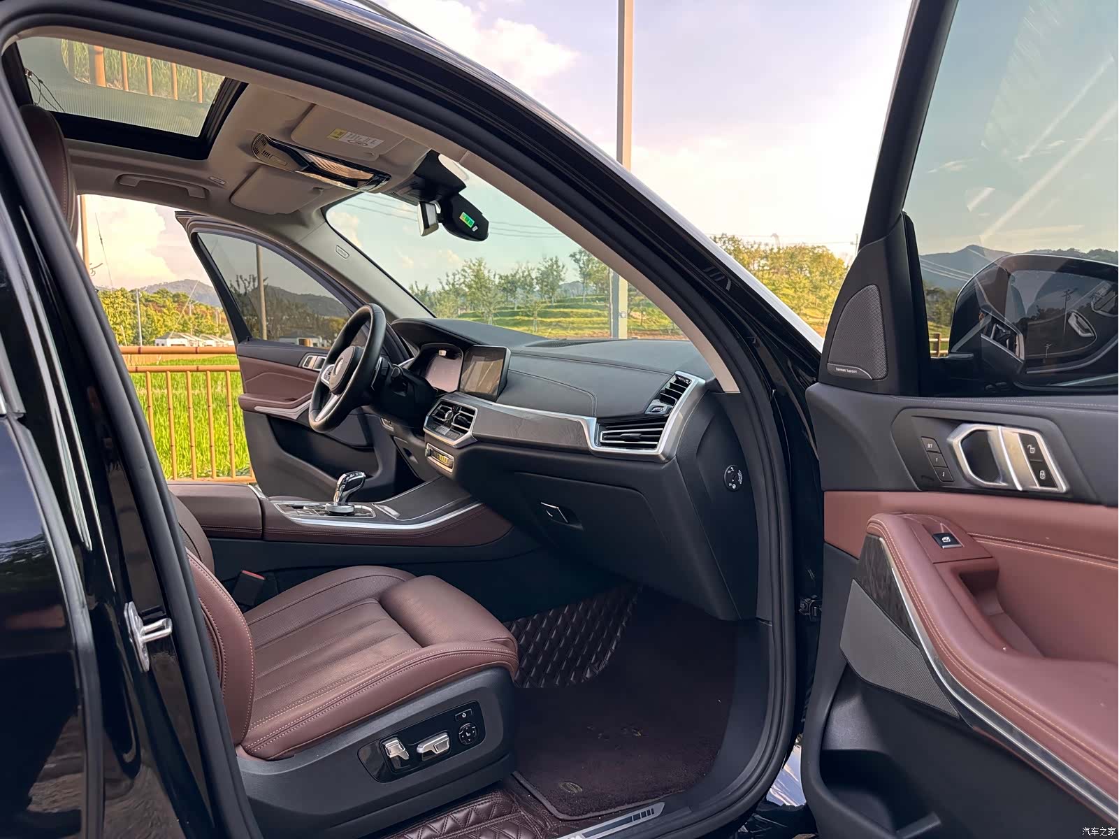 BMW X5, 2022 9