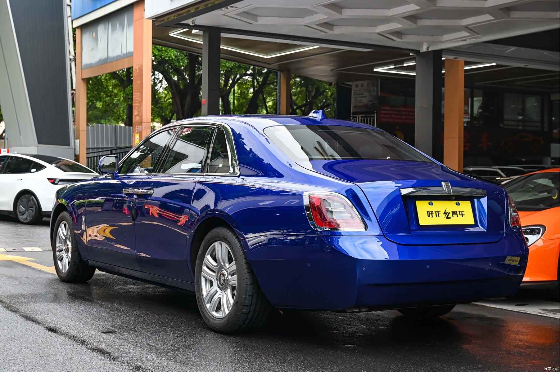 Rolls-Royce Ghost, 2022 3