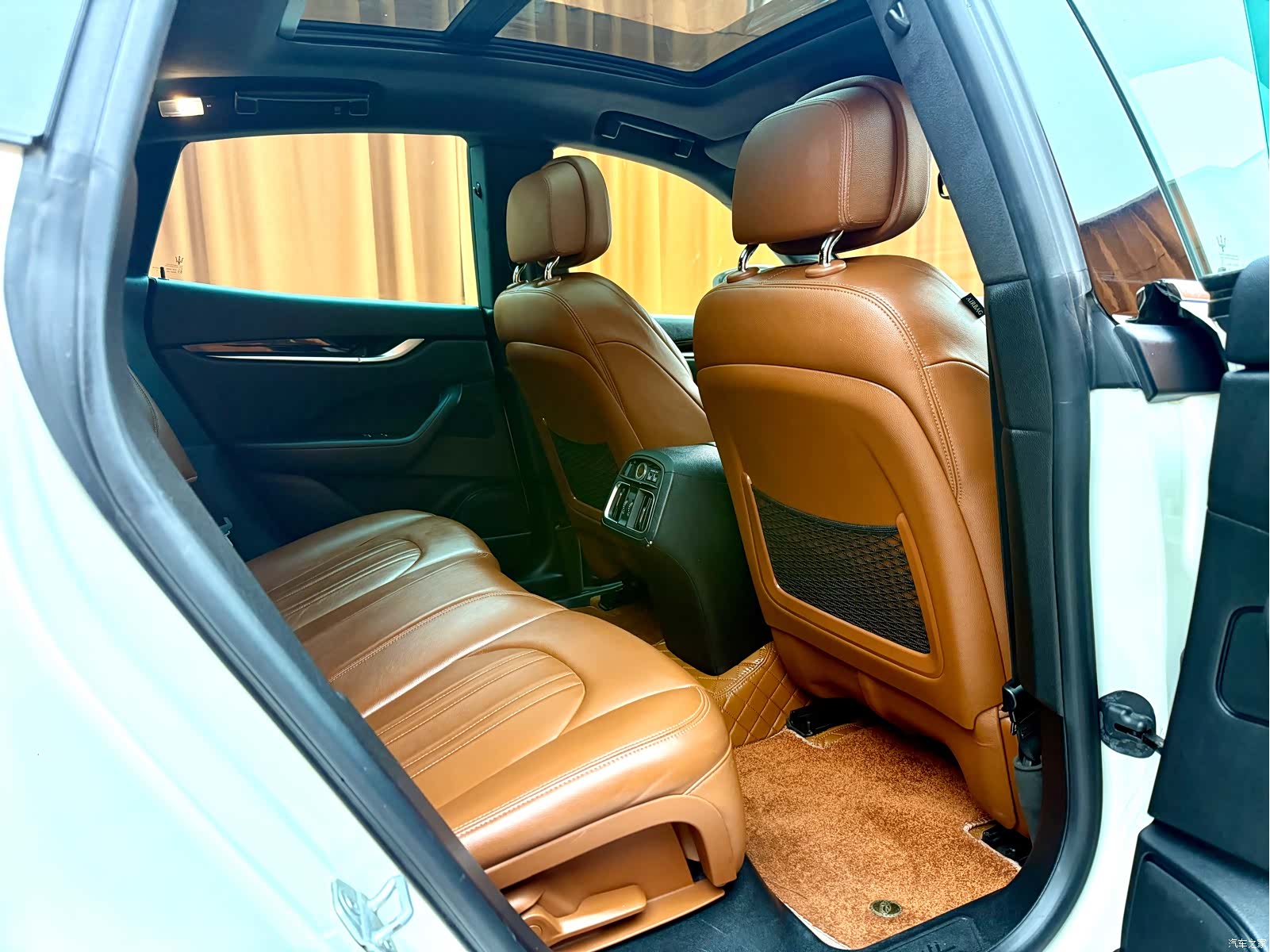 Maserati Levante, 2017 8