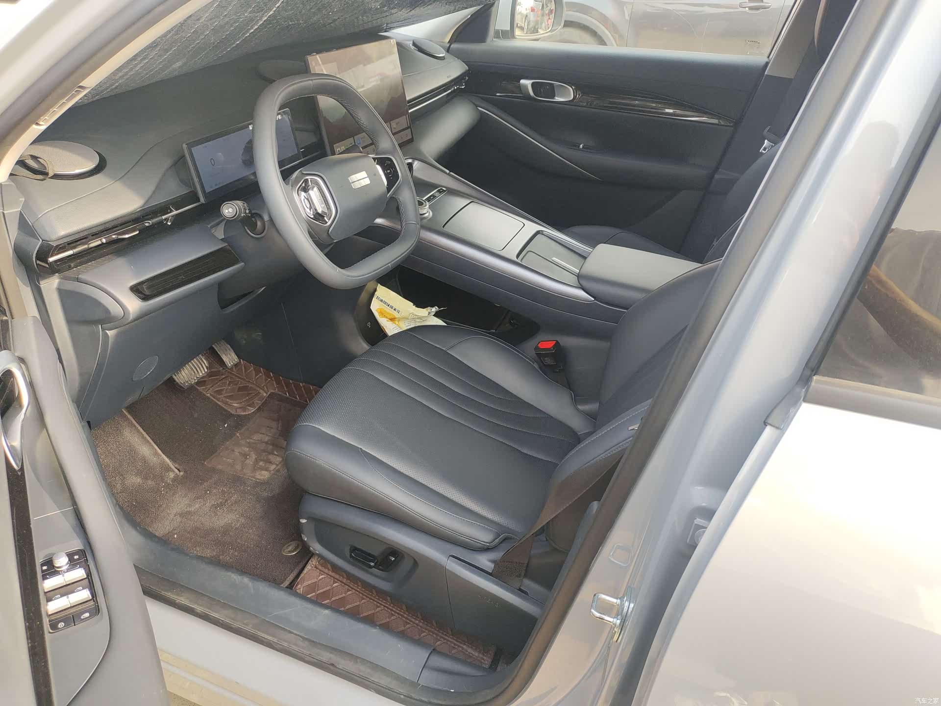 Geely Galaxy E5, 2025 4