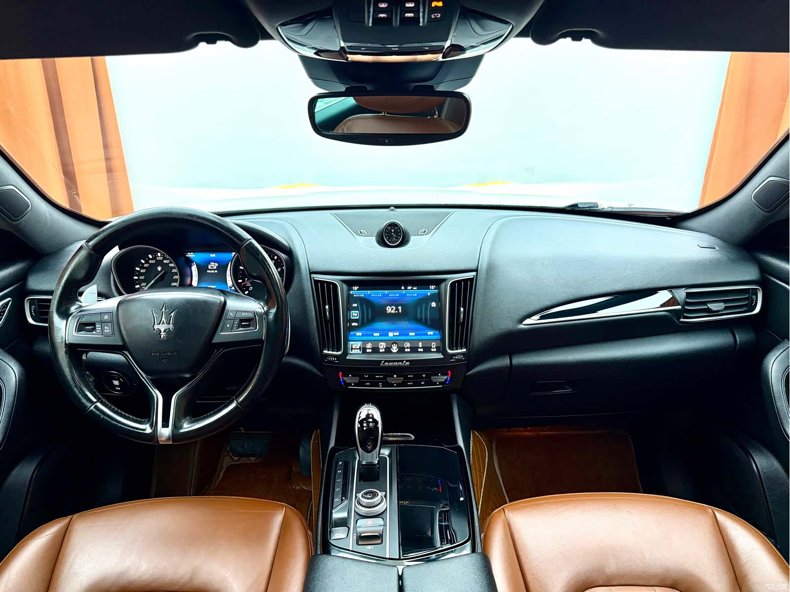 Maserati Levante, 2017 9
