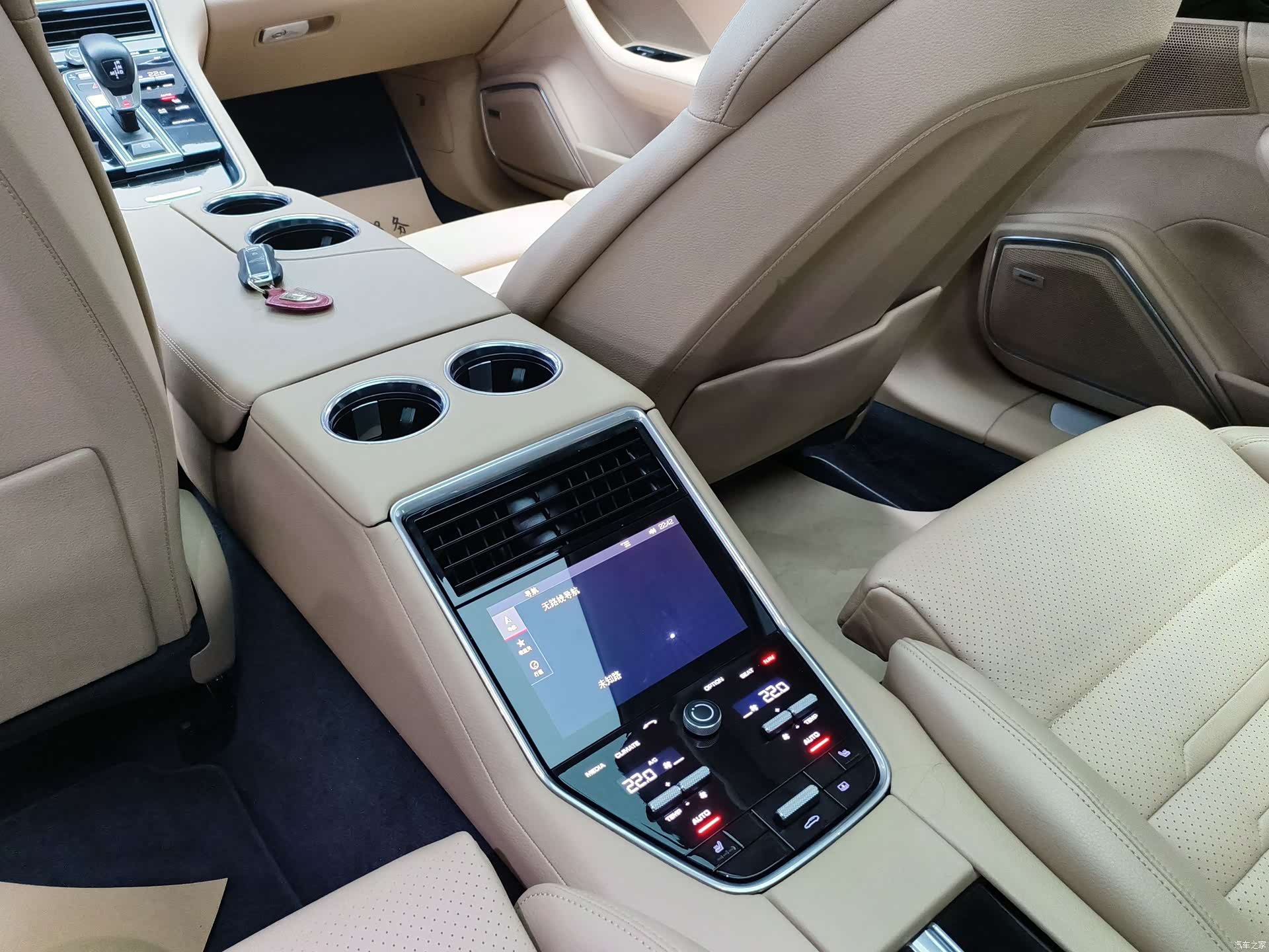 Porsche Panamera, 2019 7