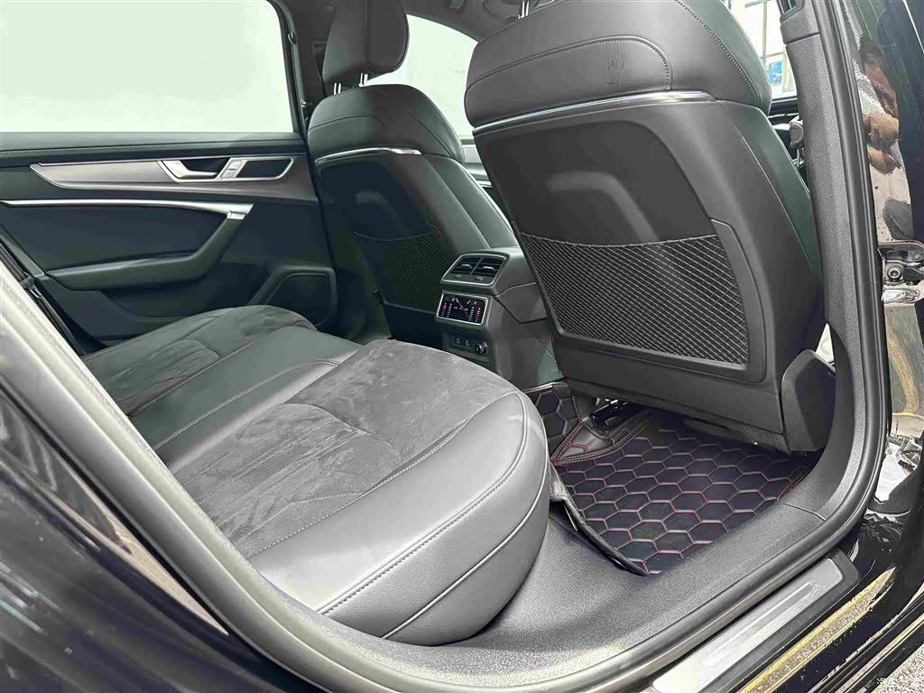 Audi A6L, 2024 7