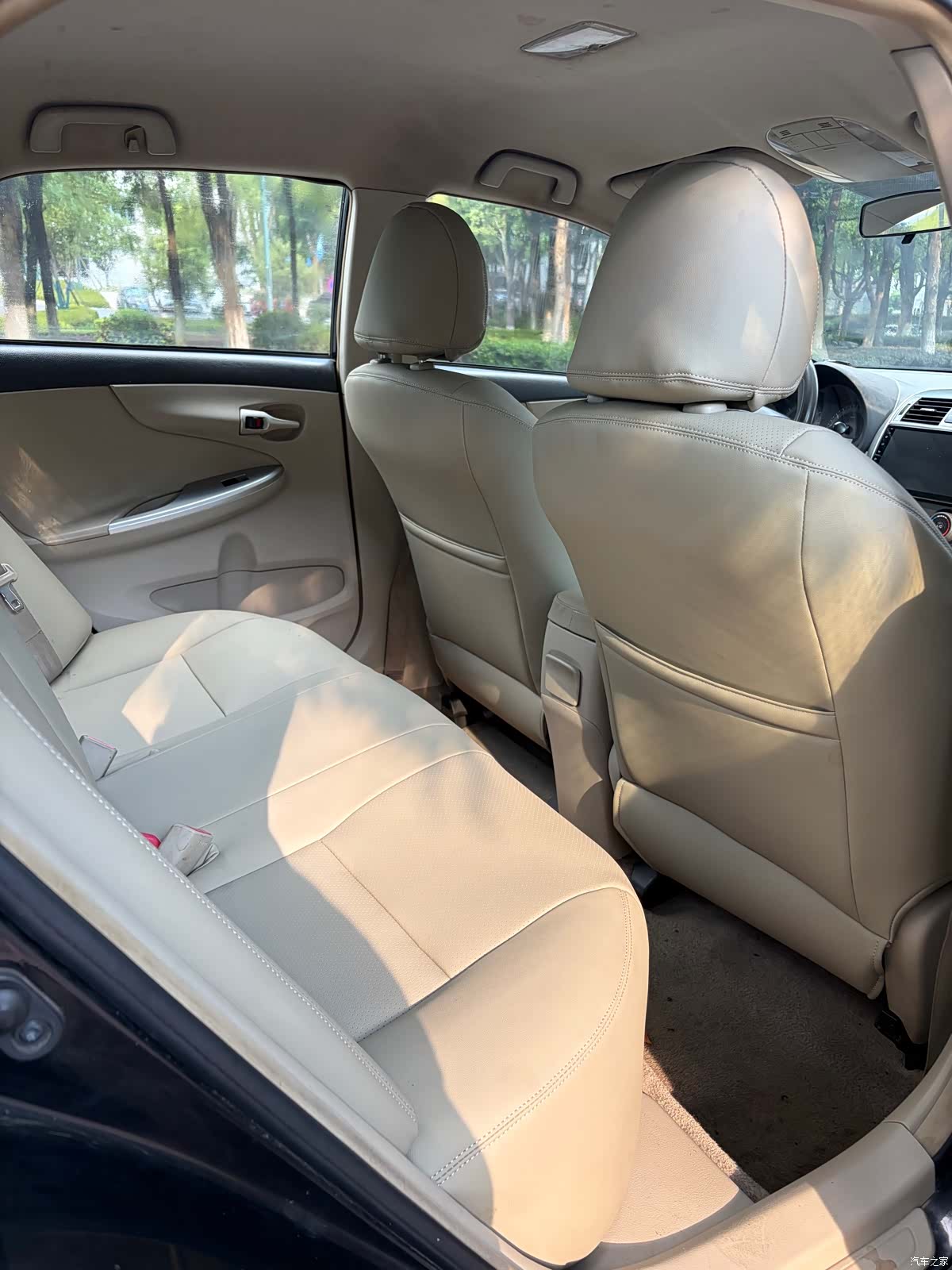 Toyota Corolla, 2012 3