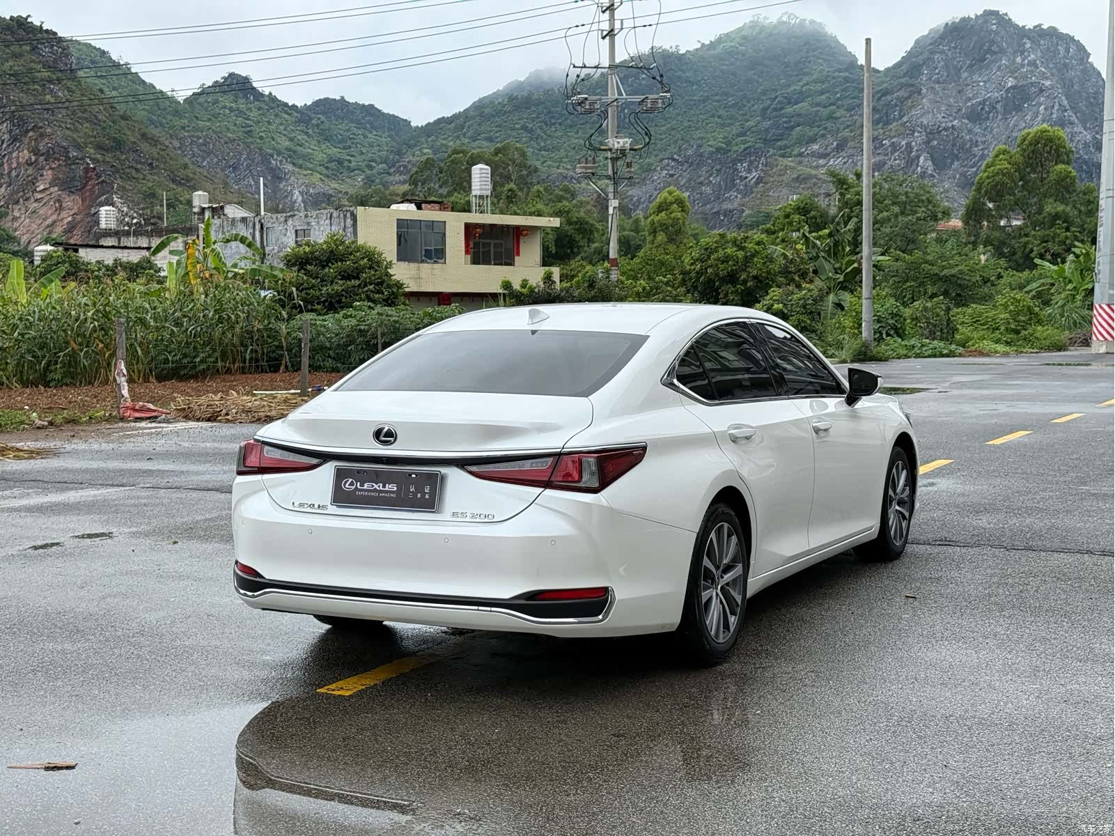 Lexus ES, 2020 9