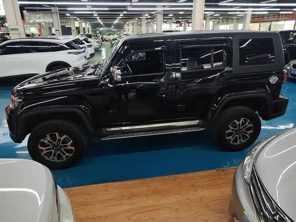 Beijing BJ40