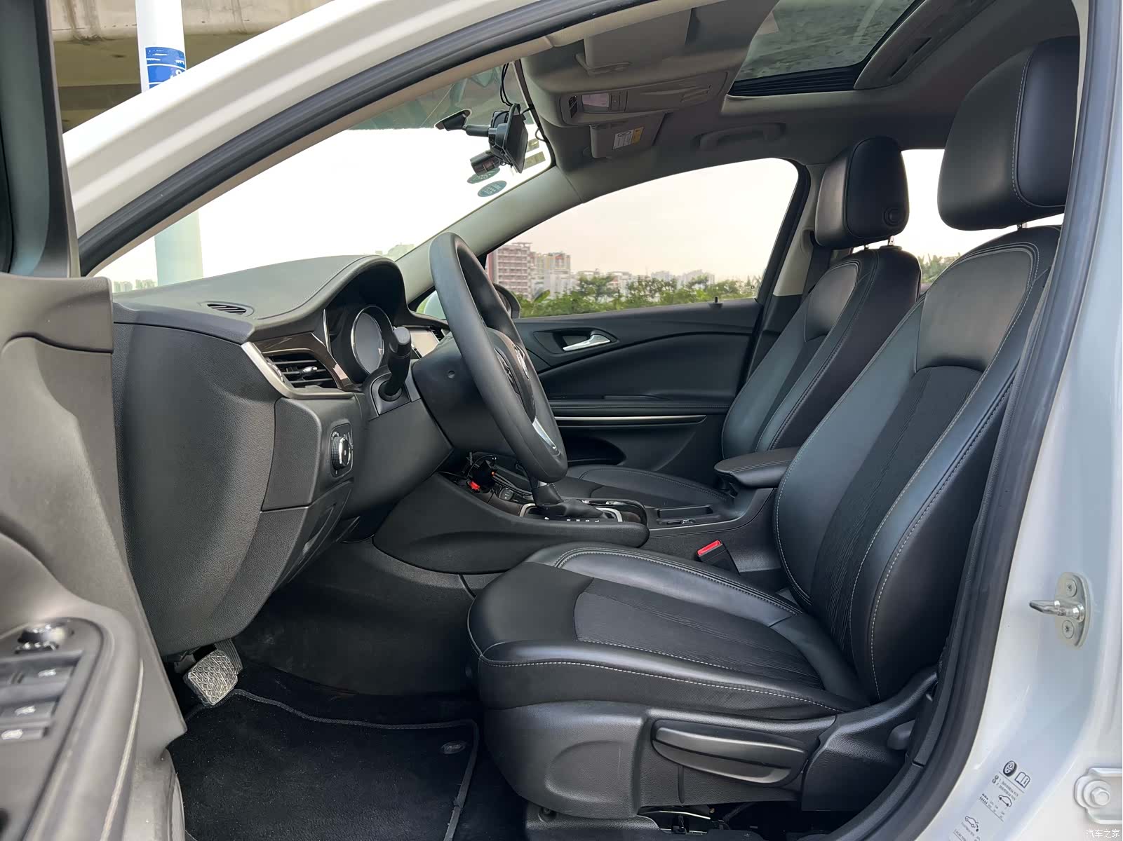 Buick Verano, 2018 4